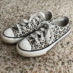 Girls converse sneakers